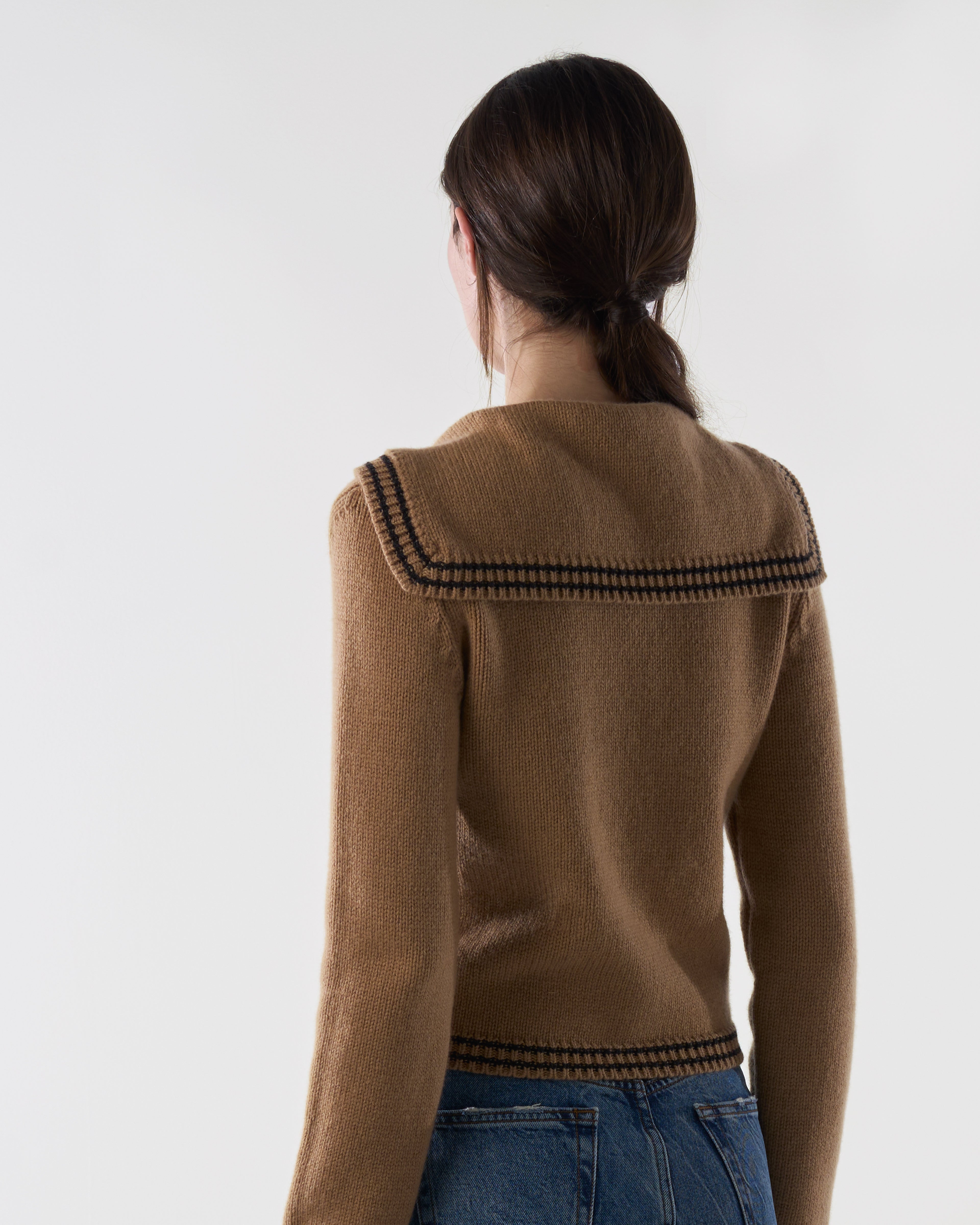 Sailor-Collar Cardigan in Brown Sugar Lambswool
